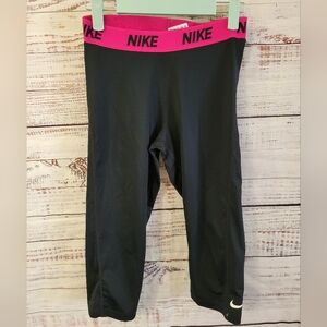 Nike S Capri Leggings Black